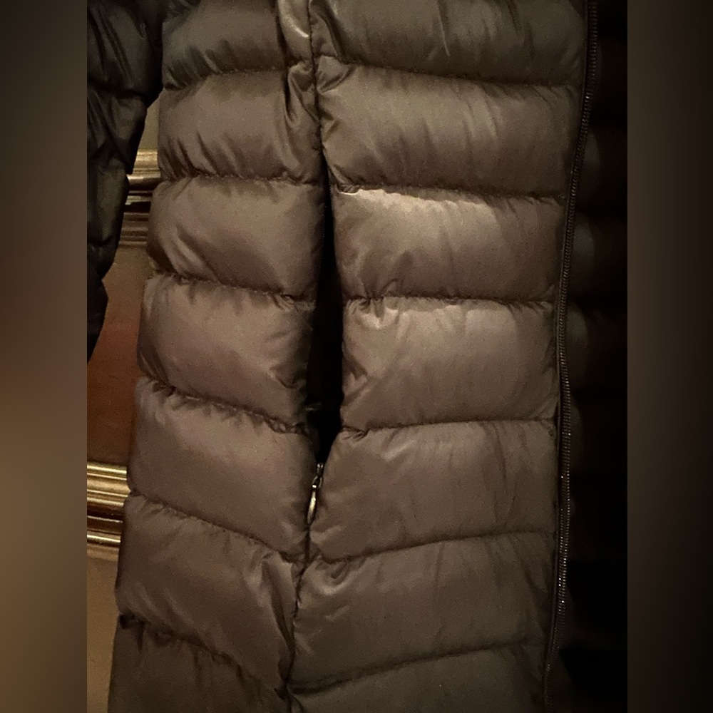 Long puffer coat - Picture 3 of 5